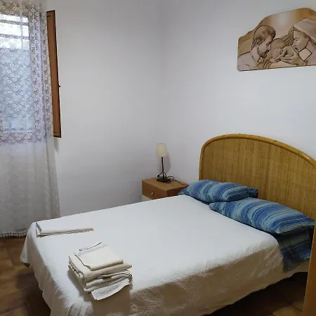 Dea Holiday House And Events Pensjonat Giovinazzo